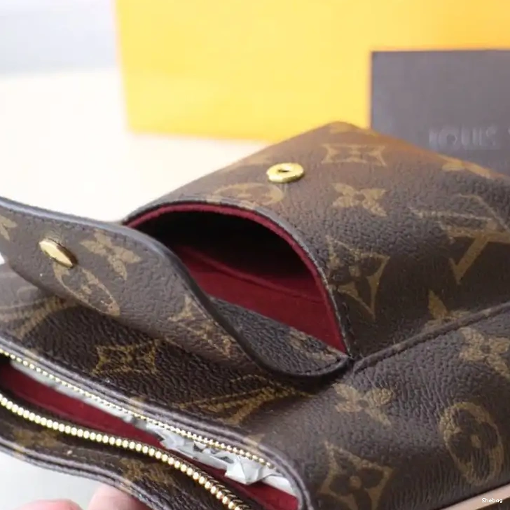 206B570114 Bags LV 0514